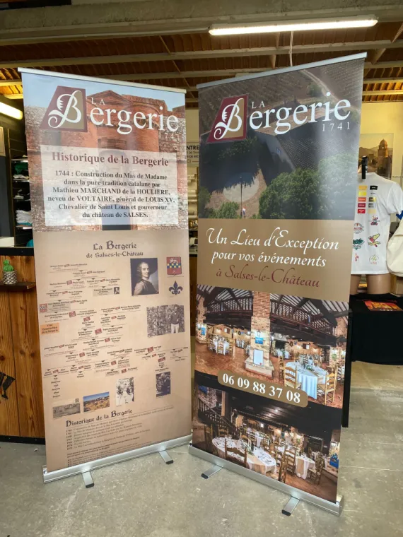 Réalisation de roll-up pour La Bergerie à Salses-le-Château
